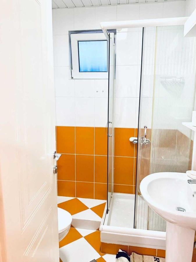 بودفا Apartments Chanel المظهر الخارجي الصورة